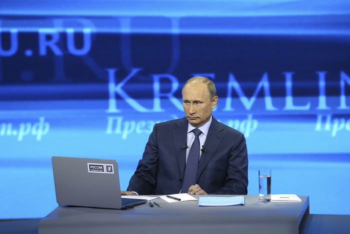 Putin 17-ci dəfə xalqın suallarını cavablandırır