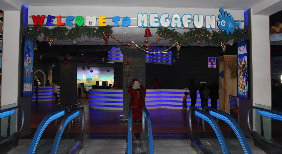 “Megafun” Əyləncə Mərkəzində partlayış: 8 yaralı - YENİLƏNİB