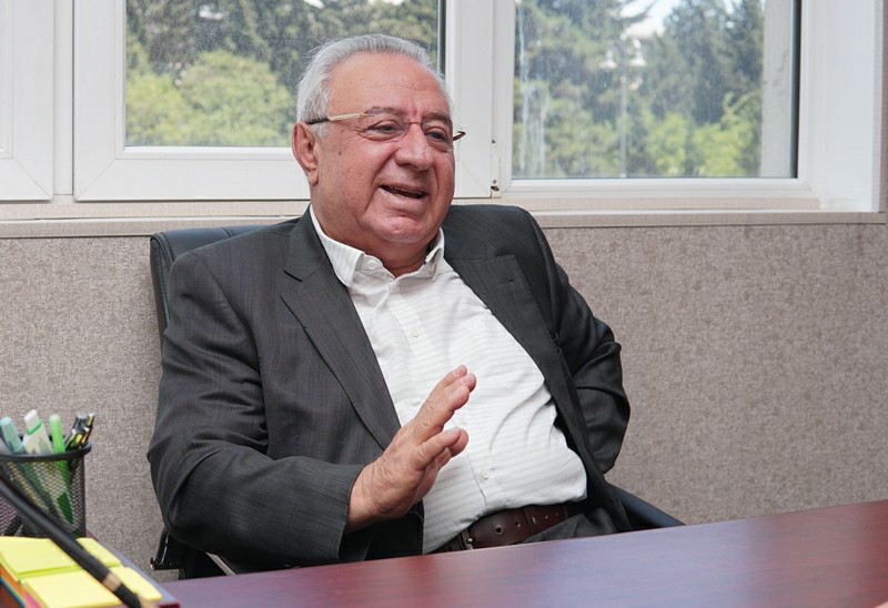 Deputat Hüseynbala Mirələmov kadr islahatları haqda: “O, prinsipial şəxsdir”