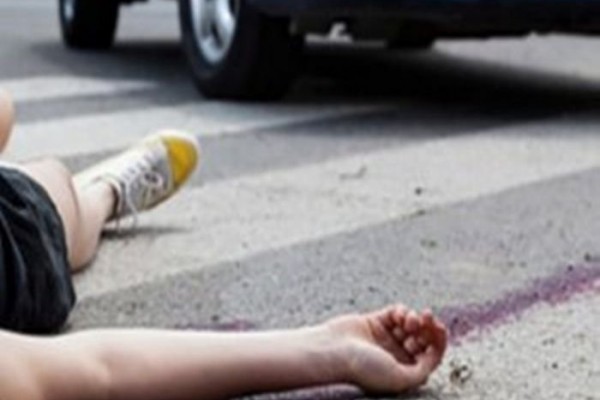 Salyanda maşın piyadanı vurdu
