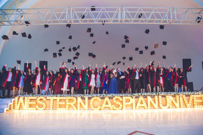 Qərbi Kaspi Universitetində məzun günü keçirilib - FOTO