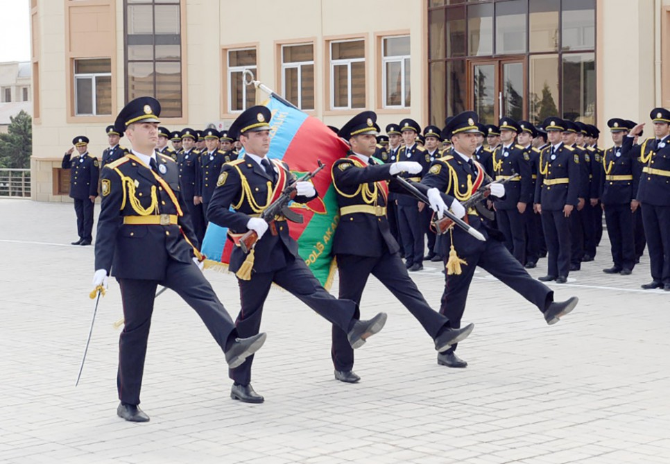 2 iyul Polis Günüdür  