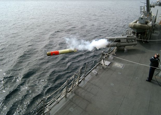 ABŞ-la Rusiyanın sualtıları arasında döyüş, ruslar torpedo buraxdı