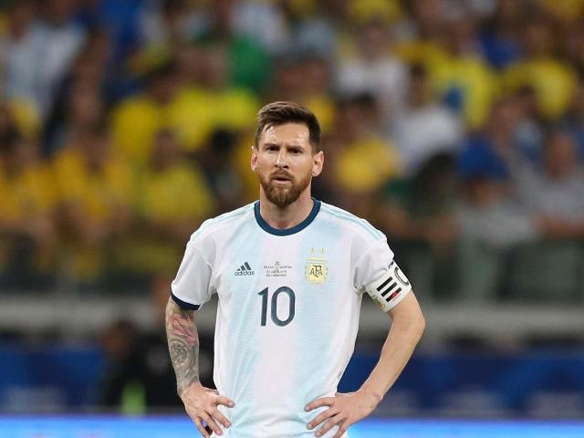 Messi Argentina yığmasını tərk etməyəcək