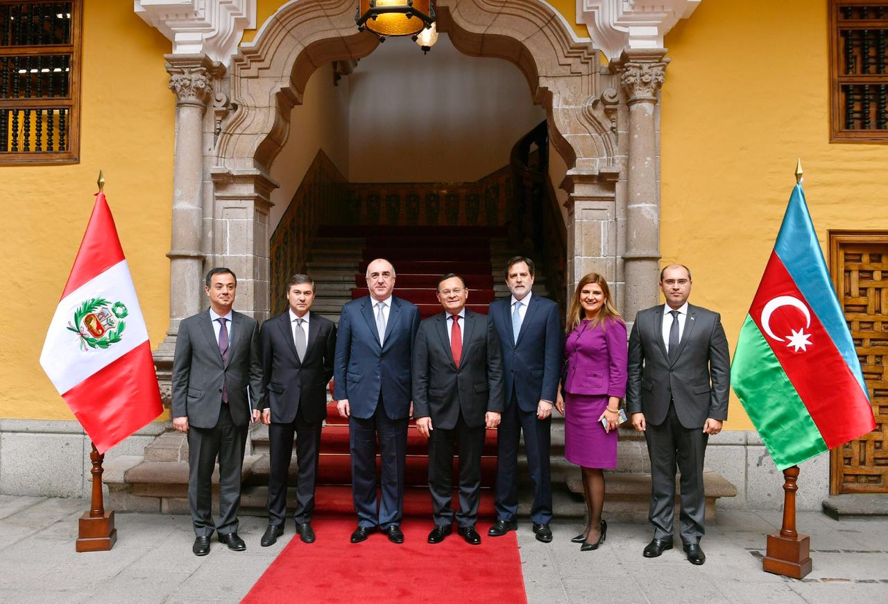 Elmar Məmmədyarov Peruda ikitərəfli görüşlər keçirdi