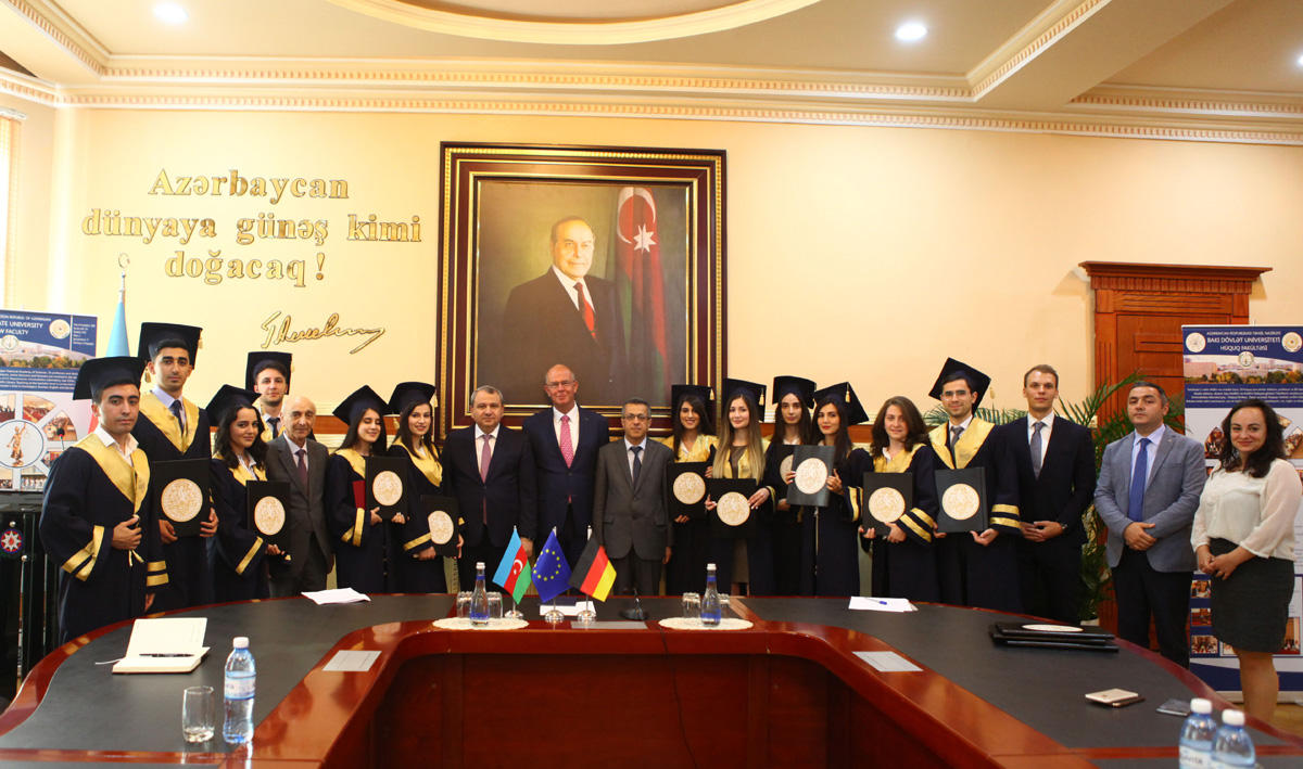 BDU-nun tələbələrinə Almaniyanın Vürsburq Universitetinin diplomu verildi