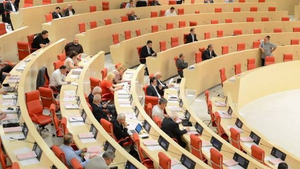 Gürcüstanın azərbaycanlı deputatlarından ETİRAZ: “Putin düşmən olsa da, ailəsi toxunulmazdır”