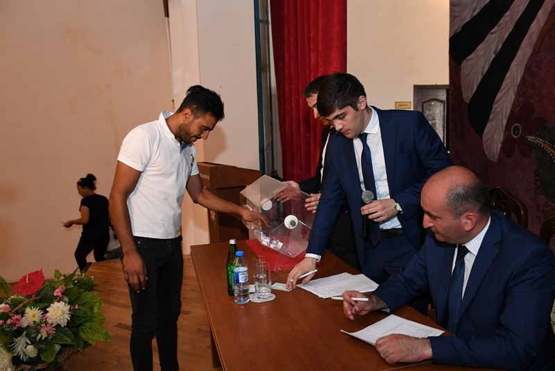 Pirallahıda köçkünlər üçün püşkatma keçirilib - FOTOLAR