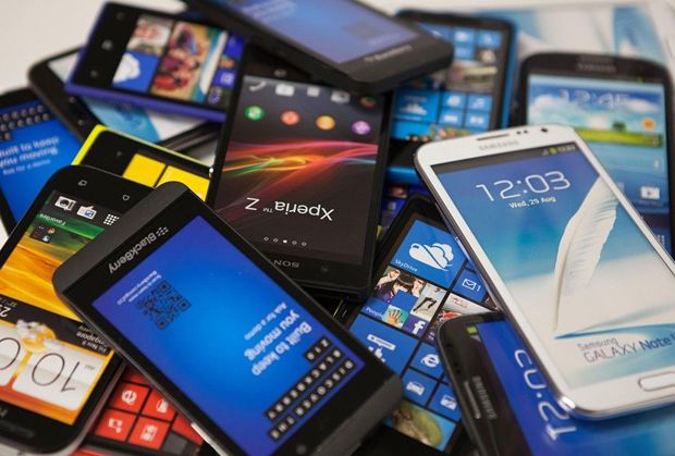 Dubaydan Bakıya qanunsuz telefon gətirmək cəhdi alınmadı – FOTO