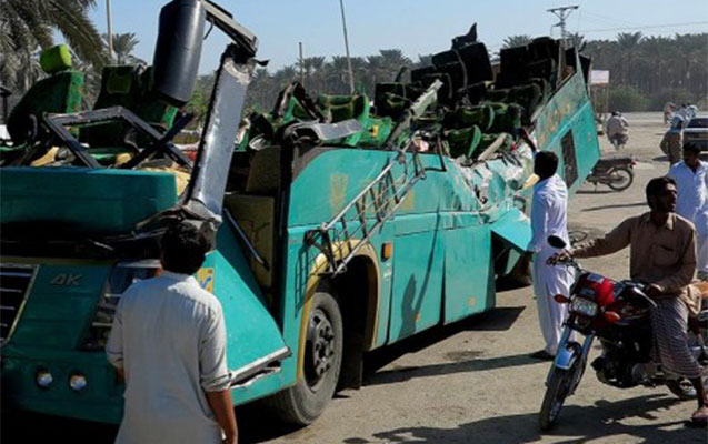 Avtobus qəzasında 10 nəfər öldü