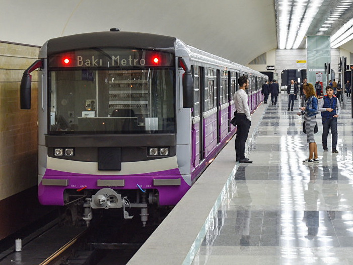 “Bakı Metropoliteni” qatarda siqaret çəkən şəxslə bağlı araşdırmalara başladı