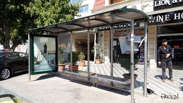 100 məntəqədə yeni dayanacaq pavilyonları