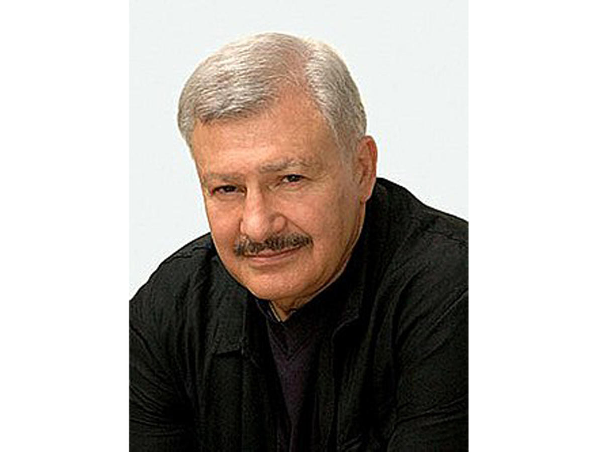 Prezident məşhur aktyoru “Şərəf” ordeni ilə təltif etdi 