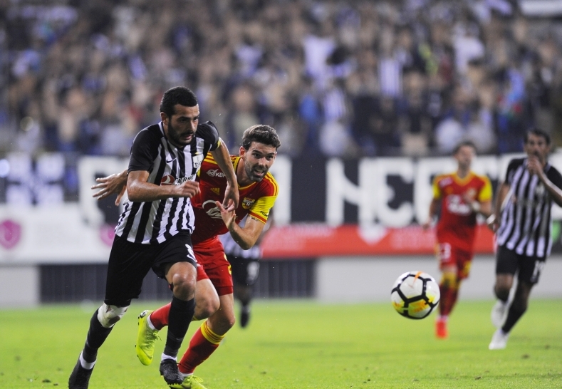 “Neftçi” möhtəşəm qələbə ilə mərhələ adladı