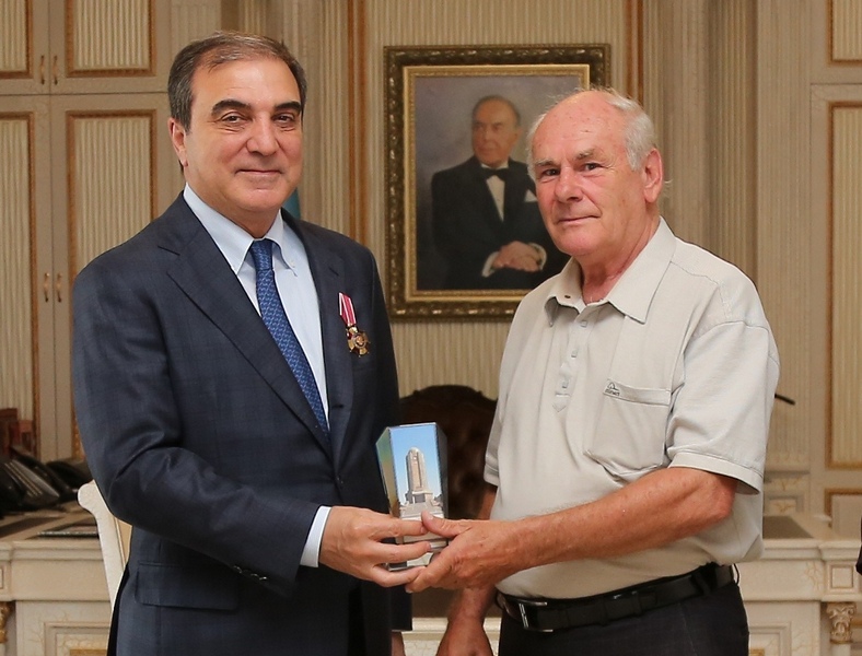 Gəncənin icra başçısı Rusiyanın ordeni ilə mükafatlandırıldı