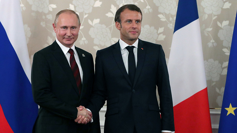 Putindən Fransanın “birinci ledisi”nə qəribə kompliment