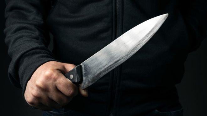 Şəmkirdə 31 yaşlı kişi küçədə bıçaqlandı