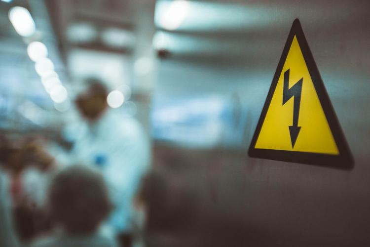 İsmayıllı sakinini elektrik cərəyanı vuraraq öldürüb