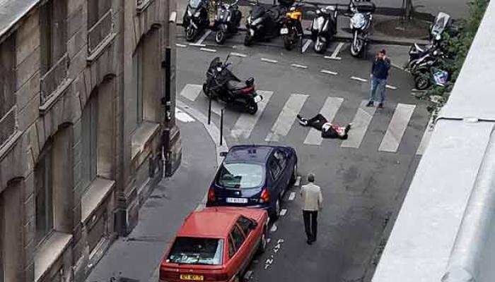 Fransada dinc sakinlərə hücum edildi: 1 ölü, 6 yaralı