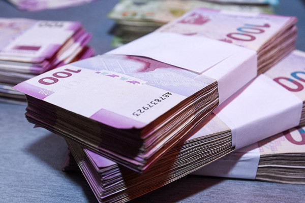 Dövlət Təhlükəsizliyi Xidmətinin əməkdaşlarının maaşı artırıldı