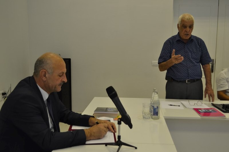 Mingəçevirdə yazıçı və şairlərin məsələsi müzakirəyə çıxarıldı