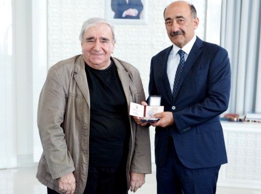 Nazir onlara mükafatlar təqdim etdi - FOTOLAR  