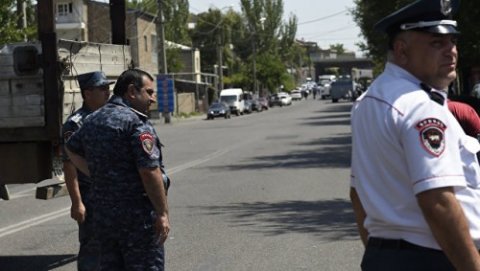 Ermənistanda atışma: 2  nəfər yaralandı