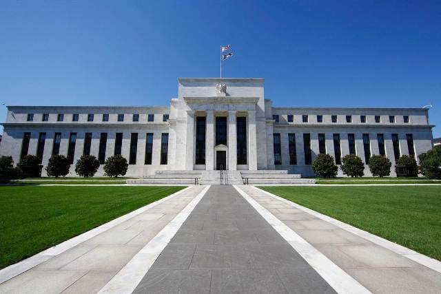 Federal Ehtiyatlar Sistemindən dollarla bağlı mühüm qərar