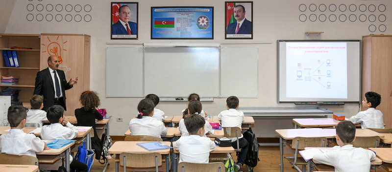  İstedadlı uşaqlar üçün 102 xüsusi sinif yaradılıb