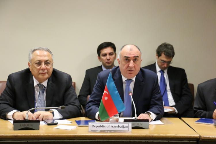 Azərbaycanın tranzit və ticarət potensialı müzakirə edildi