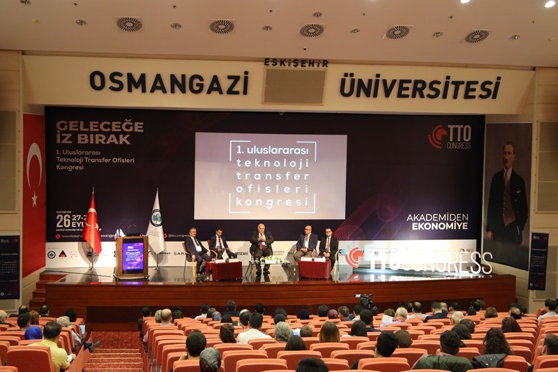 BMU-nun əməkdaşı beynəlxalq konqresdə iştirak edib - FOTO    