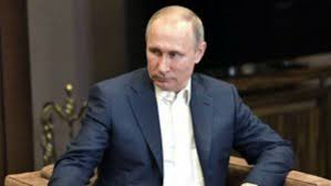 Putinə gərgin anlar yaşatdılar - VİDEO