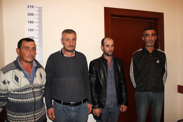 Qubada alma oğruları yaxlandı