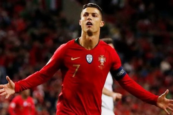 Ronaldunun adı stadiona veriləcək