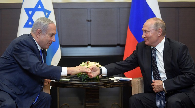 Putin daha bir ölkə lideri ilə Suriyanı müzakirə etdi
