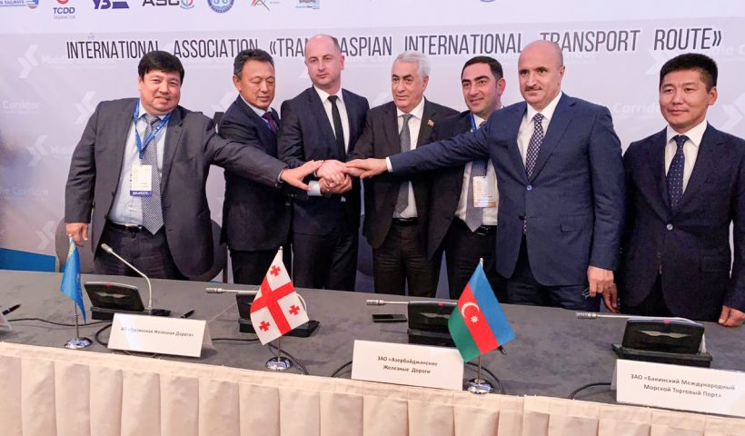 Tbilisidə “Beynəlxalq Transxəzər Nəqliyyat Marşrutu” ilə bağlı müzakirə aparıldı
