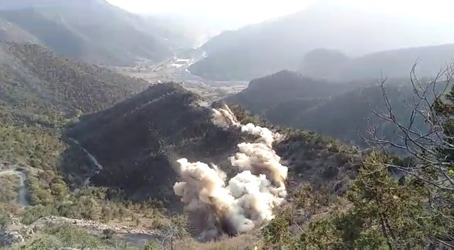 Tovuzda dağlar partladılır - Yol çəkiləcək - FOTOLAR