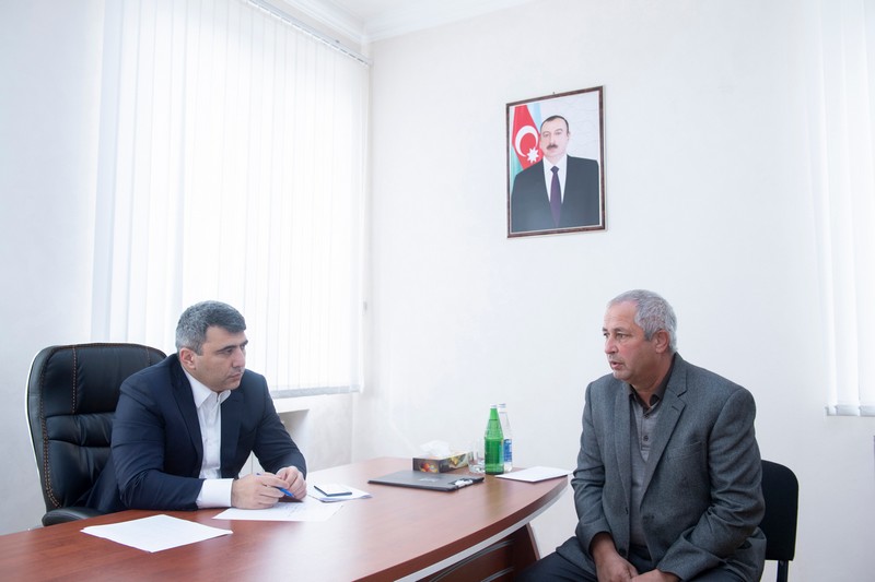 İnam Kərimov Oğuzda şikayətlərə baxdı