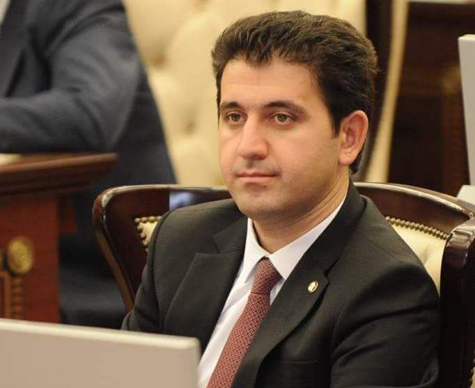Naqif Həmzəyev: “Qüdrətli Türkiyə, böyük bayramın mübarək!”