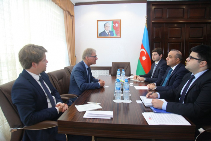 Azay Quliyev Almaniyanın yeni səfiri ilə görüşüb  