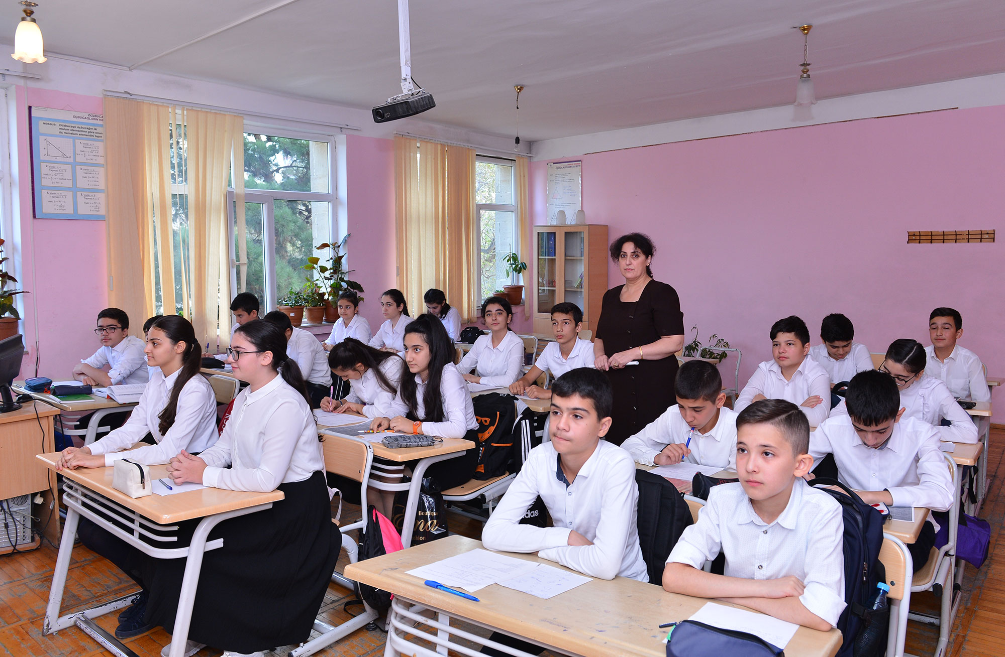 Paytaxtın bu məktəbinə mediatur təşkil olunub