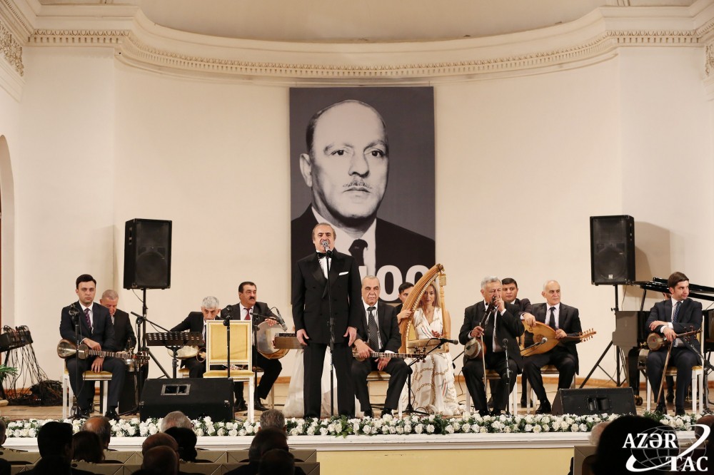 Hacıbaba Hüseynovun xatirəsi yad olunub