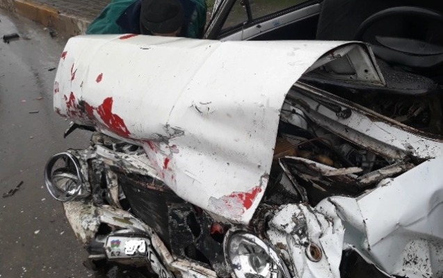 “VAZ-21011” ilə traktor toqquşdu, 2 nəfər yaralandı