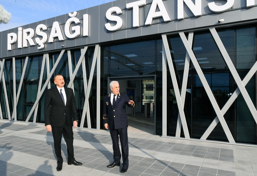 Prezident Pirşağı stansiyasının açılışında - YENİLƏNİB