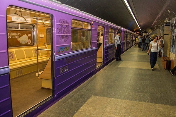 Bakı Metrosunda problem-Qatarların hərəkət istiqaməti DƏYİŞDİRİLDİ  