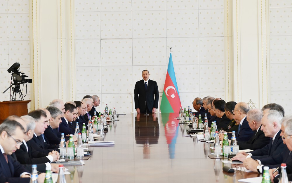 Nazirlərin dekabr üçün QƏBUL GÜNLƏRİ açıqlandı  