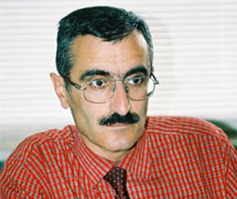 Jurnalist Etibar Cəbrayıloğlunun ailəsində ŞADYANALIQ...