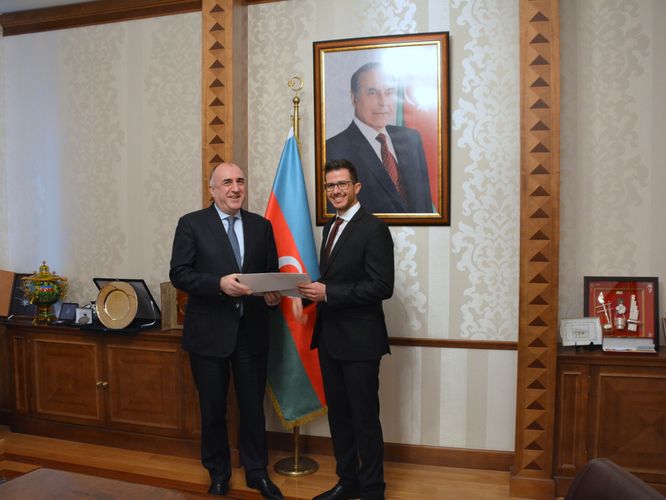 Elmar Məmmədyarov İsrailin yeni səfirini qəbul edib