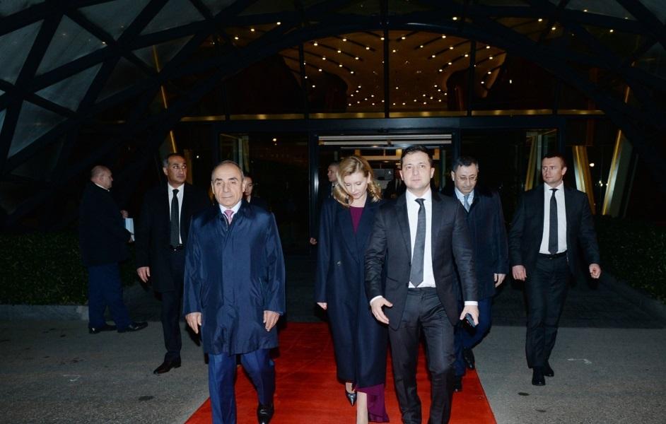 Vladimir Zelenskinin Azərbaycana səfəri başa çatdı - FOTO