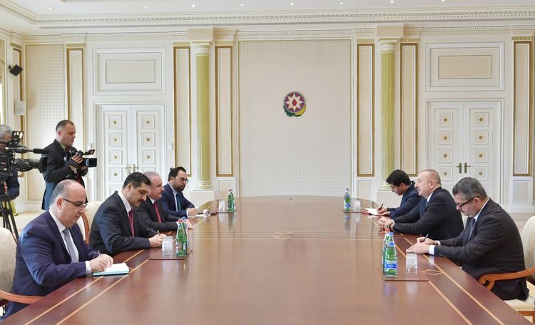 İlham Əliyev parlamentinin sədrini qəbul edib - Foto